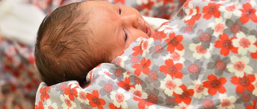 Каково рожать в День Независимости? Ответы мам из Гомеля