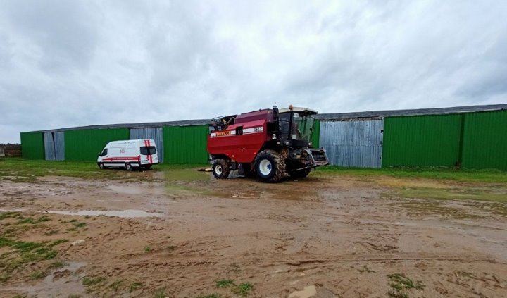 В Беларуси работник сельхозпредприятия погиб под комбайном