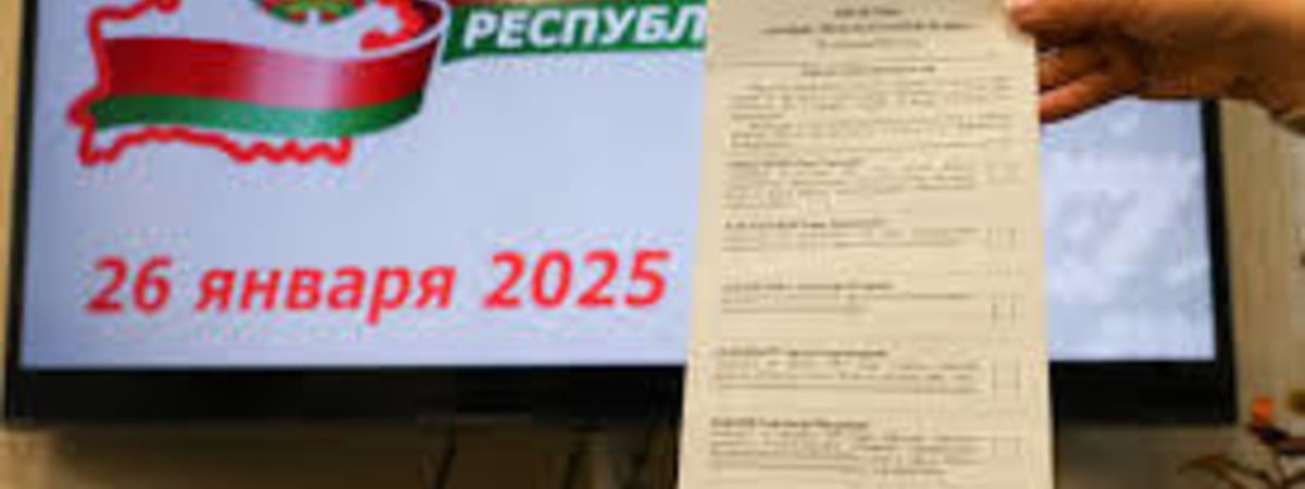 Беларусским избирателям пригрозили штрафами до 630 рублей за фото бюллетеней