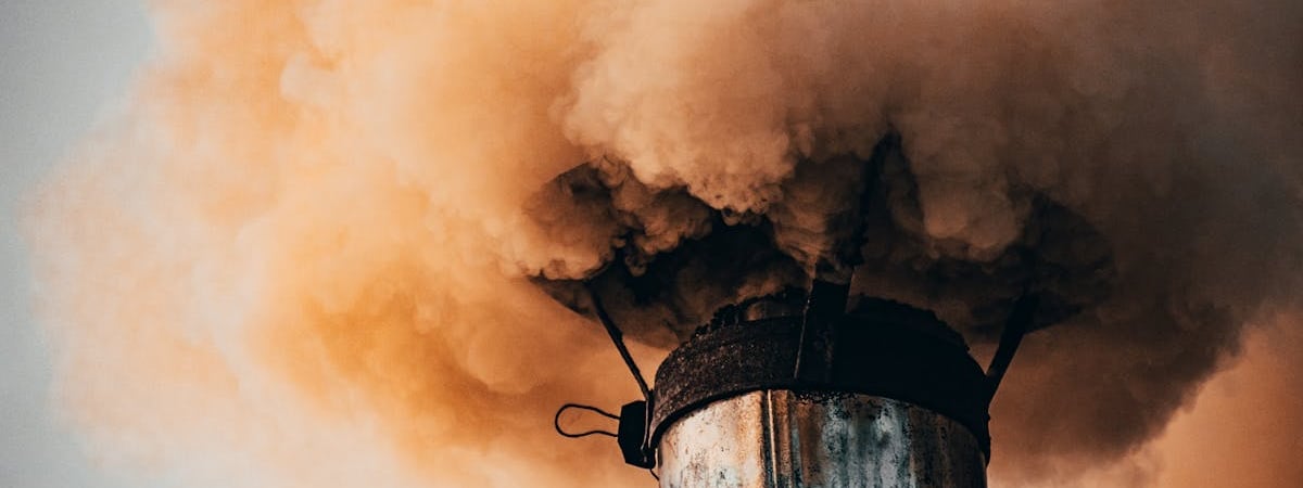 Новые выбросы мазута зафиксированы на 24 пляжах Кубани