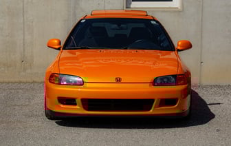 Импорт новых автомобилей в Россию обрушился в начале года