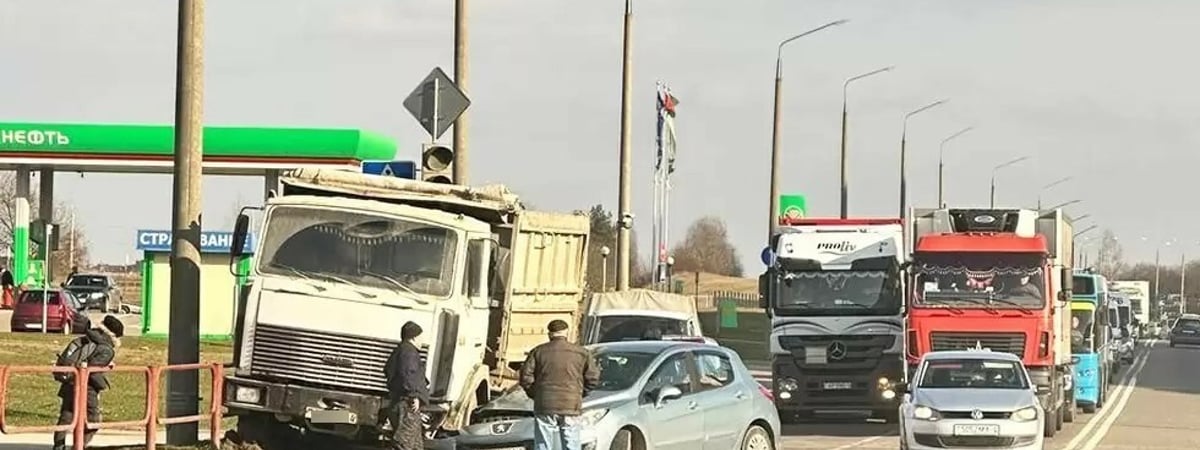 В Гродно произошла авария, которую никто не может объяснить — Видео