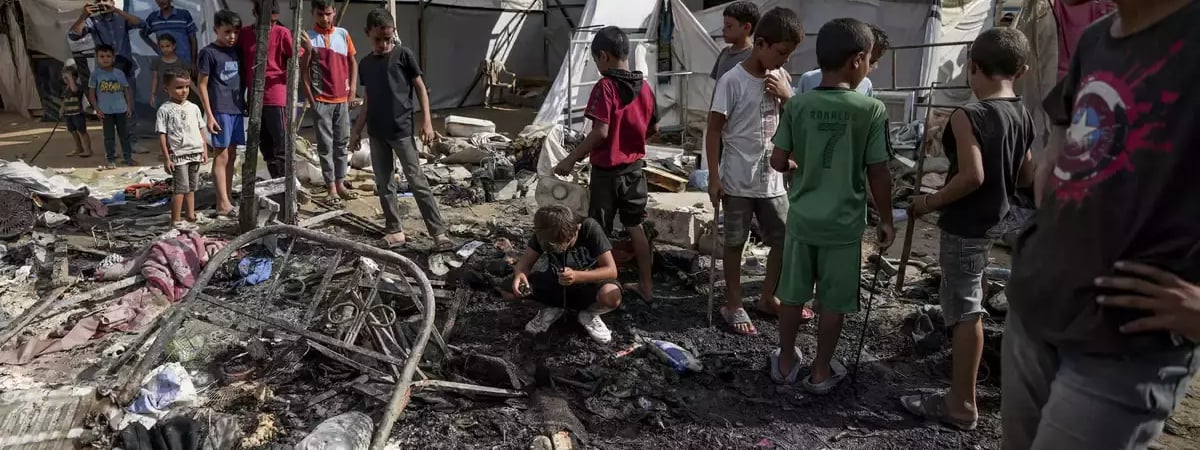 Израиль ударил по школе с беженцами в Газе — погибло более 100 человек