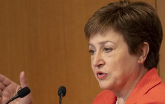 Глава МВФ: ИИ может сократить число рабочих мест на 40%
