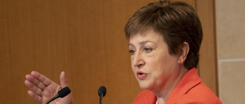 Глава МВФ: ИИ может сократить число рабочих мест на 40%