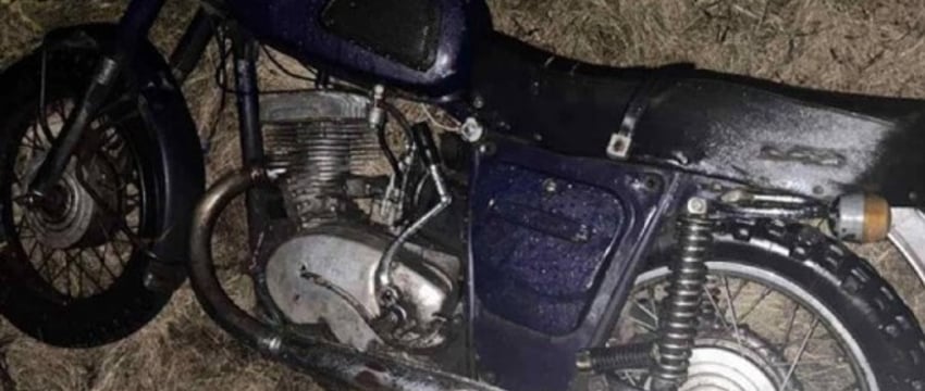 Бесправник на мотоцикле врезался в забор в деревне Ивацевичского района