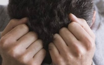Житель Белоозерска потерял почти 9 тысяч рублей, доверившись псевдооператору