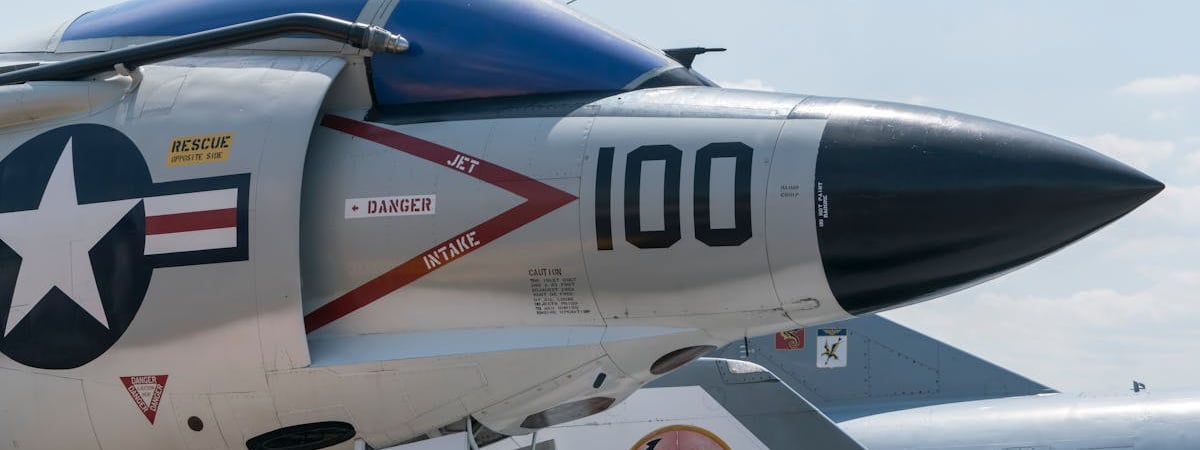 США, Британия и союзники нанесли новые удары по объектам хуситов в Йемене