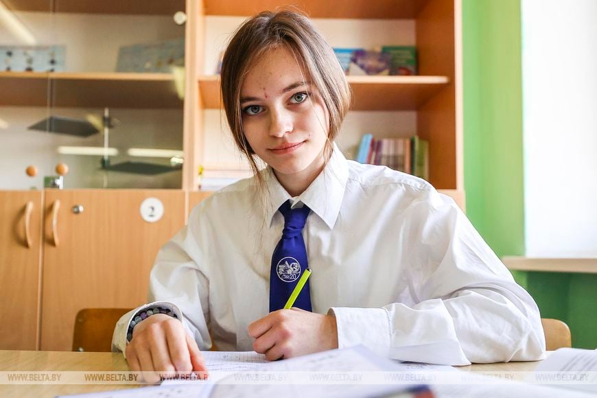 От задумки до патента. Брестские школьники собрали инновационный твердотопливный котел