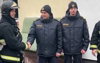 В Бресте милиционеры спасли пожилую женщину из горящего дома