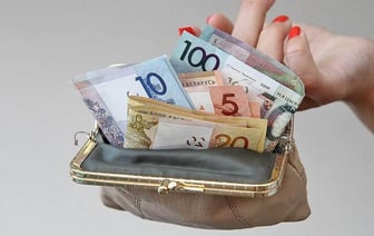 Аналитики ЕАБР пообещали белорусам повышение зарплат и назвали 2 причины для роста