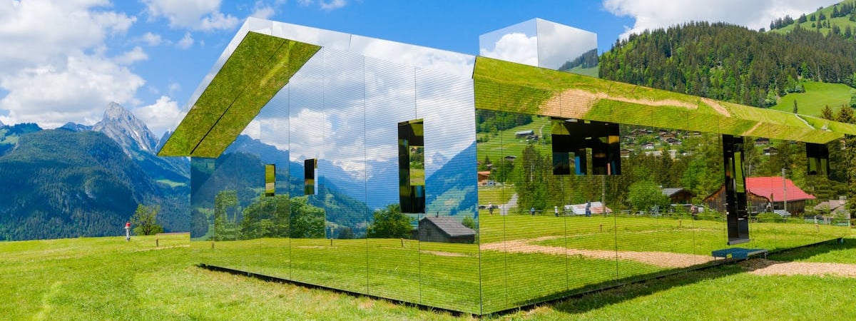 Главком Швейцарии допустил отправку миротворцев в Украину