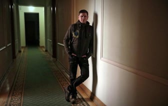 «Лукашенко со страхом ждет финала этой войны». Михаил Подоляк — о помощи США, допуске белорусов на Олимпиаду и выборах в России