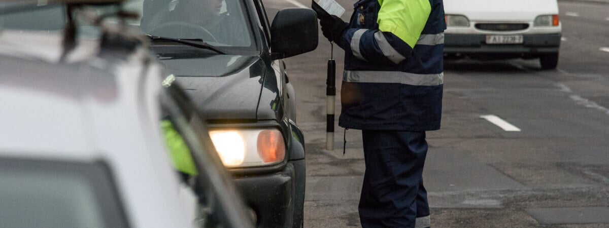 Суд в Пинске за вождение без прав отправил белоруса в колонию спустя 5 лет после нарушения. Как так вышло?