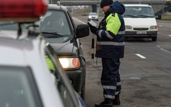 Суд в Пинске за вождение без прав отправил белоруса в колонию спустя 5 лет после нарушения. Как так вышло?