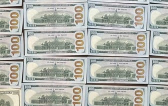Белоруска нашла коробку с $3000 — что было дальше
