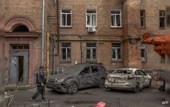 Четыре человека погибли в результате атаки российского беспилотника на порт и полицейское управление в Украине.