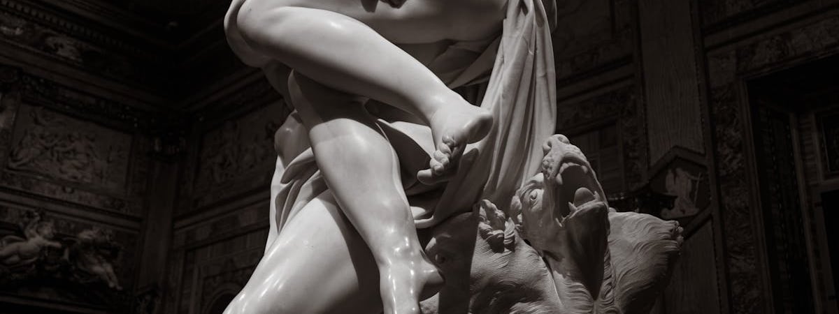 В центре Варшавы изнасиловали и пытались задушить 23‑летнюю беларуску