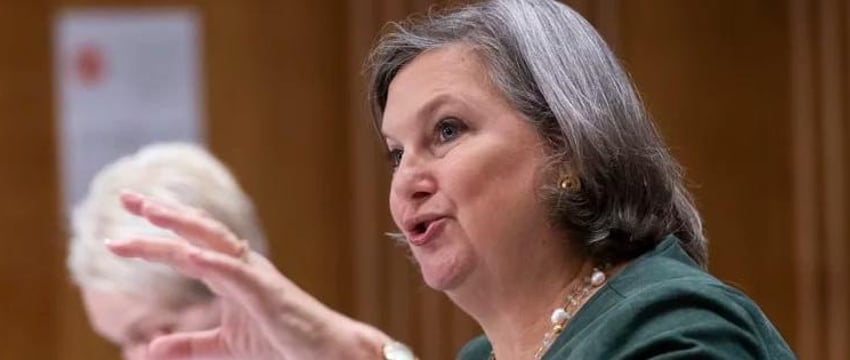 Украина отказалась от Стамбульских соглашений после консультаций с США - Нуланд