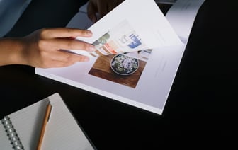Вышел артбук с историями из колонии осужденной на 5 лет Анастасии Кухты