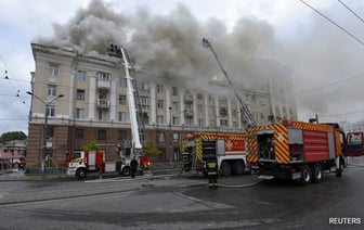 Девять человек погибли в результате серии российских ударов по пострадавшей от войны Украине.