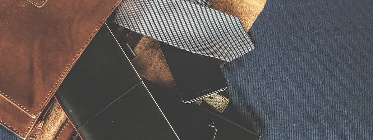 Из окрестностей горящего нефтетерминала в Феодосии отселили более тысячи человек