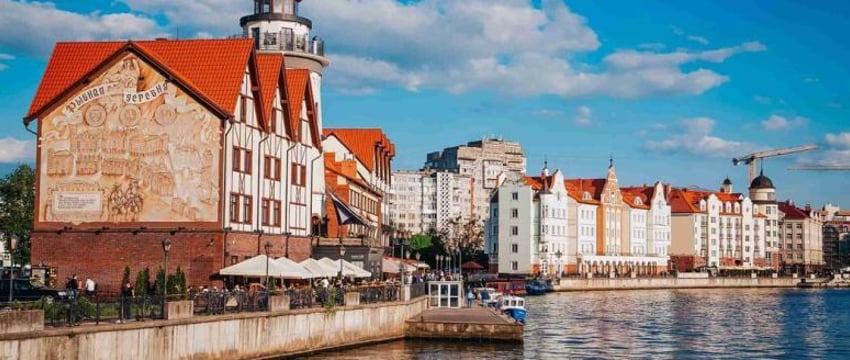 Поездка Путина в Калининград – не послание НАТО, сказал Песков