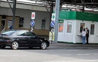 Как определяется и в какой валюте заявляется стоимость товаров для личного пользования при их ввозе в Беларусь?