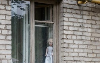 Белоруска много лет живет в одном доме со странными соседями