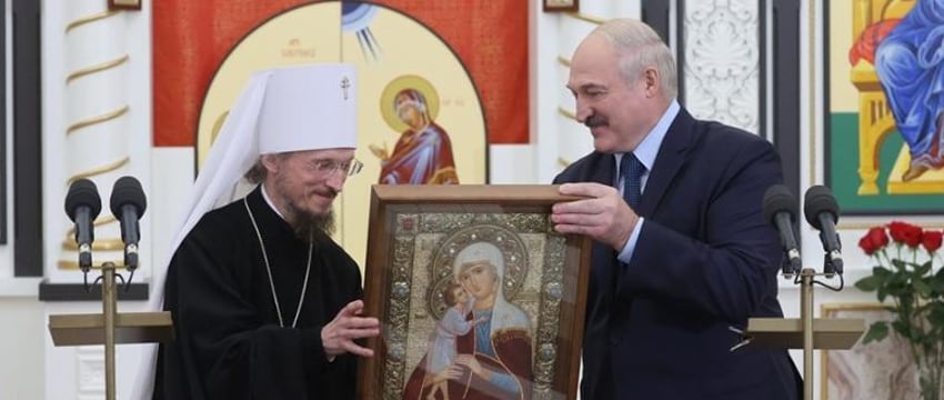 Лукашенко поздравил с днем рождения митрополита Вениамина