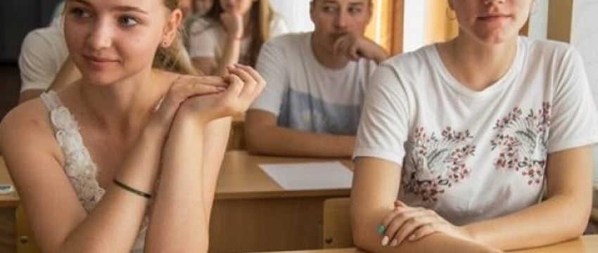 Эксперты разъяснили, отчисляют ли из белорусских вузов и колледжей студентов-целевиков