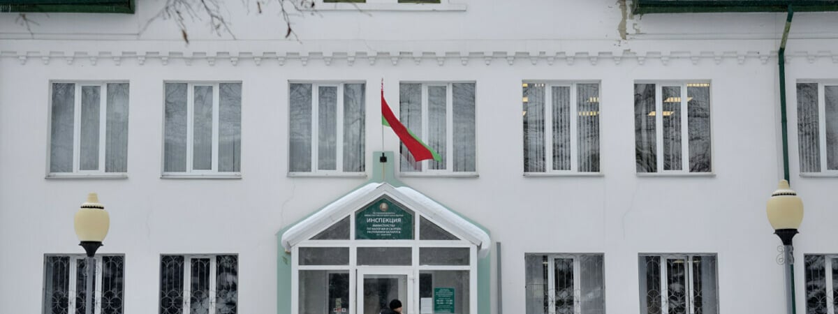 Лукашенко поручил вернуть белорусским предпринимателям часть уплаченных налогов. Но не всем — Официально