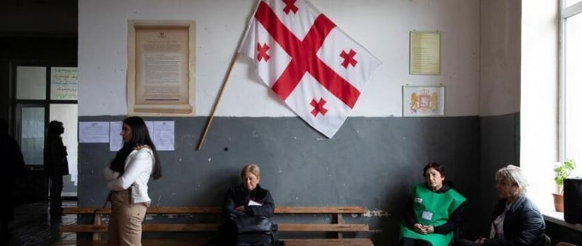 В Грузии и правящая партия, и оппозиция заявляют о победе на выборах