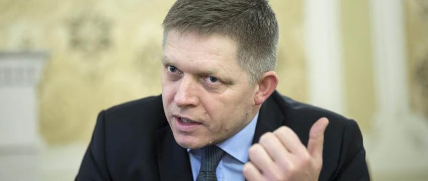 Премьер Словакии: Украине придется отдать часть территорий России