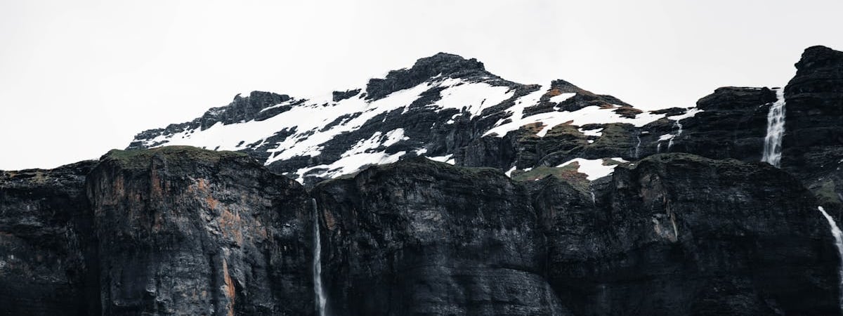 Во Франции готовятся бастовать фермеры, пилоты и железнодорожники