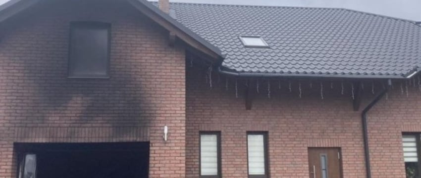 В Бресте в гараже дома загорелись электрический квадроцикл и детский электромобиль