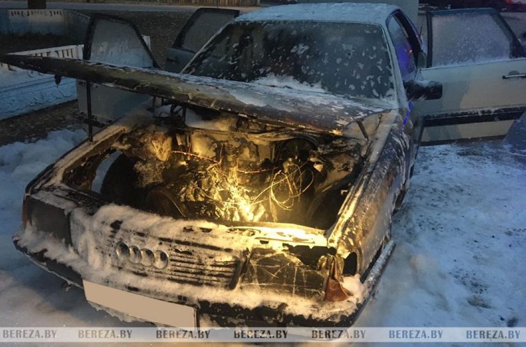 В Березовском районе горела Audi