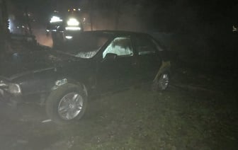 В Ивьевском районе из-за угля печи сгорели машина и гараж