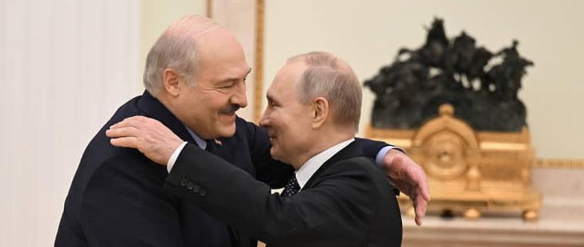 Лукашенко обратился к Путину