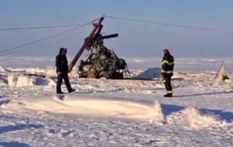Со дна Онежского озера подняли тела всех членов экипажа Ми-8