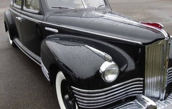 Из Беларуси пытались незаконно вывезти раритетный и очень дорогой ЗИС. Сколько составит штраф?