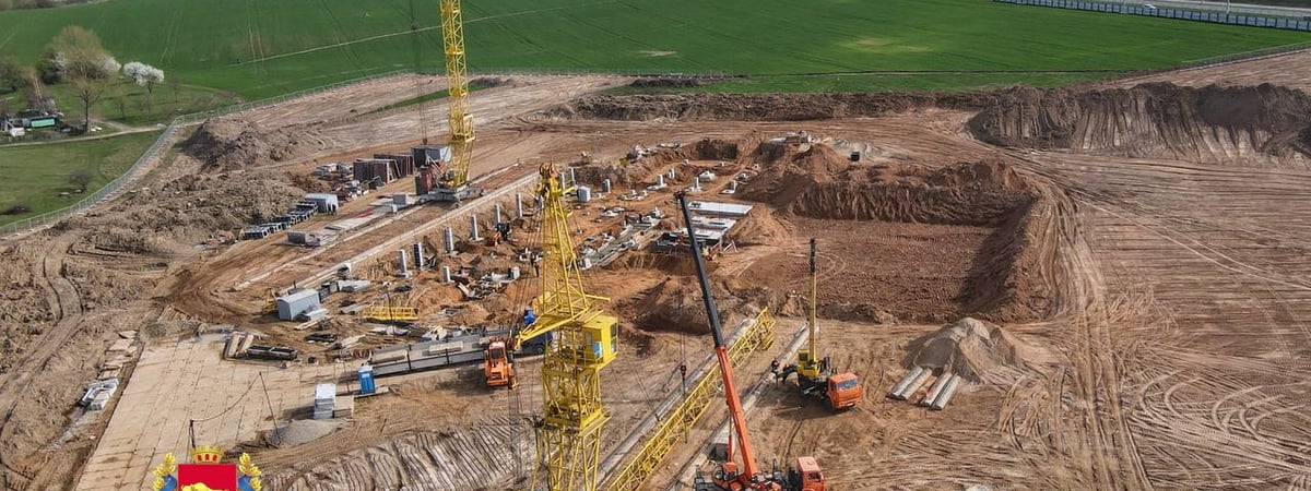 Посмотрите, как выглядит строительная площадка, где появится новая больница в Гродно