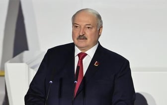 Лукашенко: Беларусь на западных границах стоит лицом к лицу с НАТО