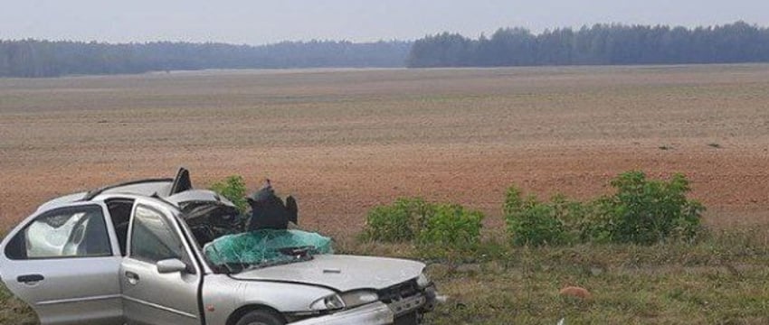 71-летний водитель не пропустил фуру: погиб сам и его пассажир