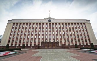 Администрация Лукашенко пообещала создать электронную базу с данными руководителей и госслужащих. Зачем?