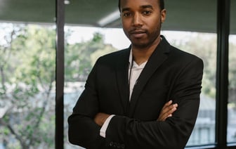 Apple за 4 года инвестирует $500 млрд и наймет 20 тысяч сотрудников в США