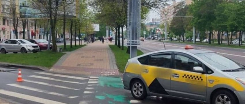 Машина такси сбила женщину в Бресте