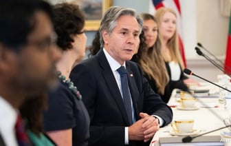 США заявляют о своей приверженности партнерству с Мальдивами для обеспечения свободного Индо-Тихоокеанского региона.
