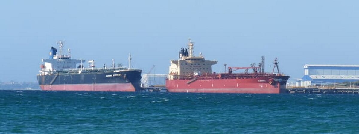 У России возникли проблемы с хранением нераспроданной нефти – Bloomberg — Неофициально