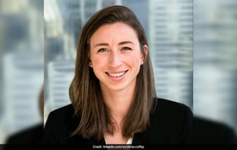 Познакомьтесь с Оливией Коффи, сотрудницей отдела прямых инвестиций, которая мечтает о золоте на Олимпийских играх.